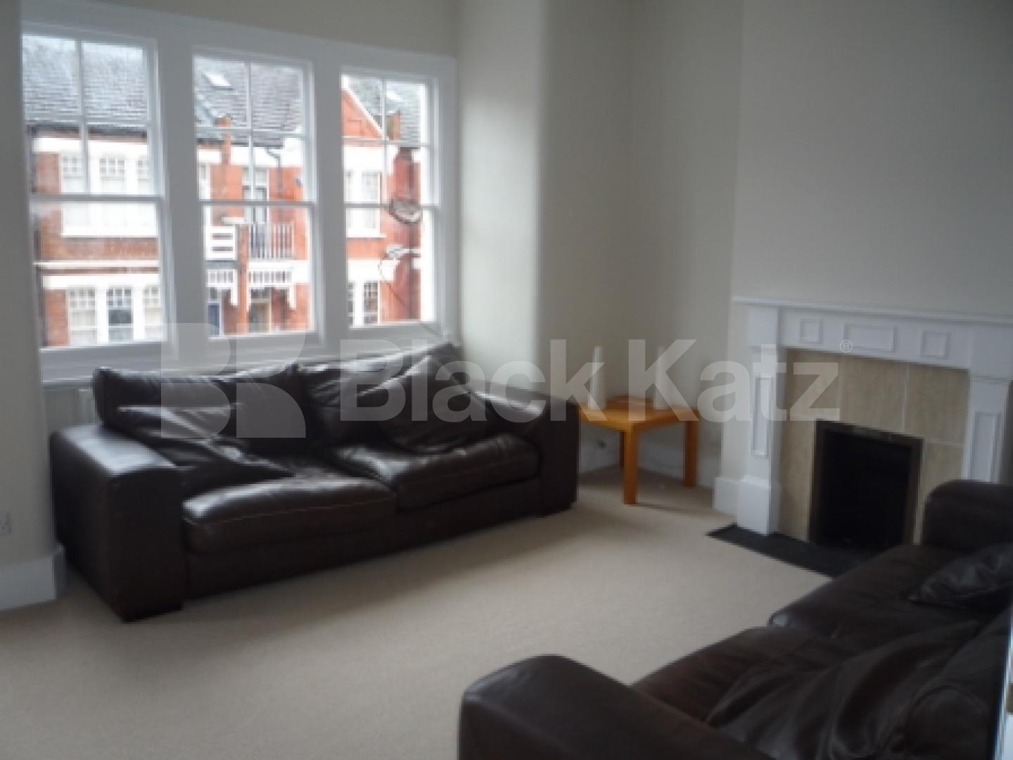 			Amazing 3 Bed With Balcony !, 3 Bedroom, 1 bath, 1 reception Apartment			 Rathcoole Gardens, Crouch End